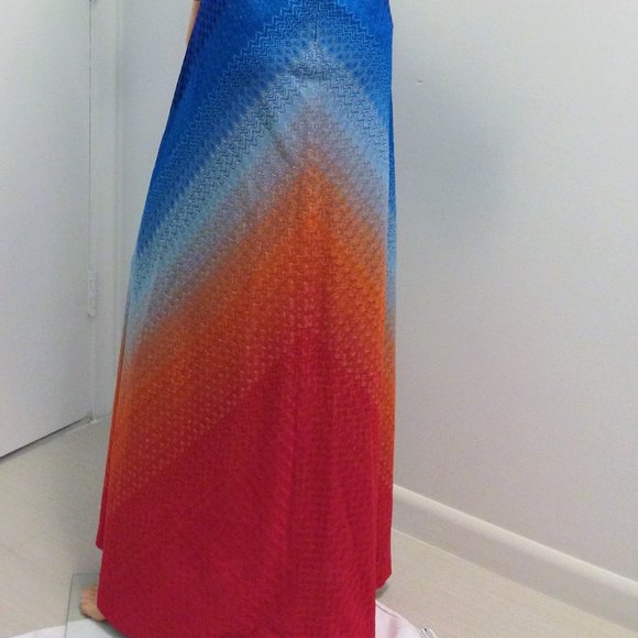 Ombre Gown - Picture 7 of 16